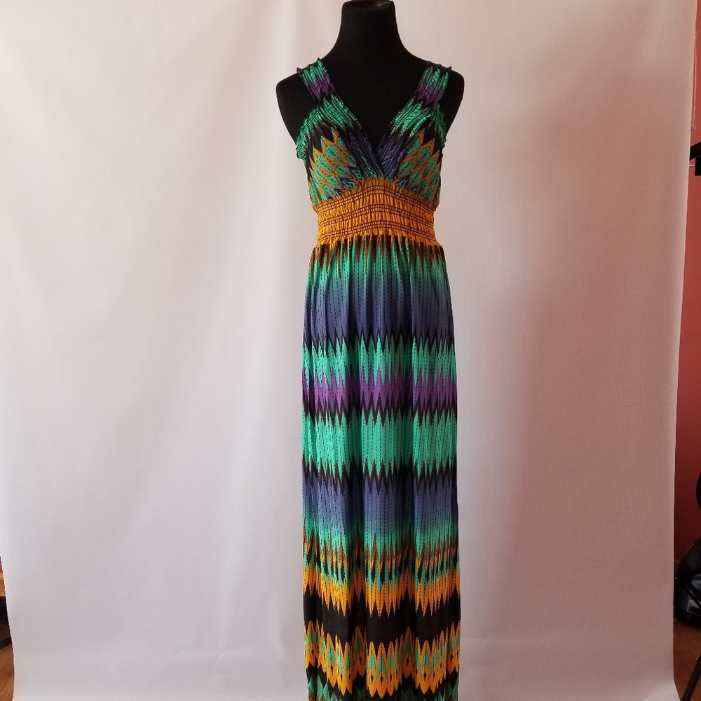 NWT JUST FUNKY FESTIVE MAXI DRESS